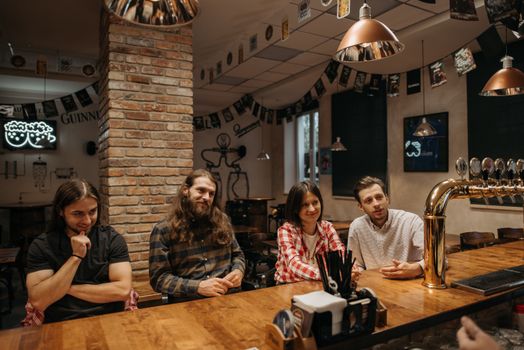 Jubileum pubquiz in The Harbourlights voor KWF